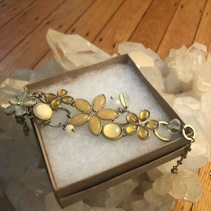 💫2 for $48 | Anthropologie Flower Bracelet